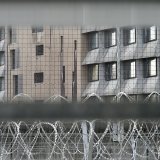 Vétuste et chroniquement surpeuplée, la prison de Champ-Dollon ne répond plus aux normes de détention (archives).